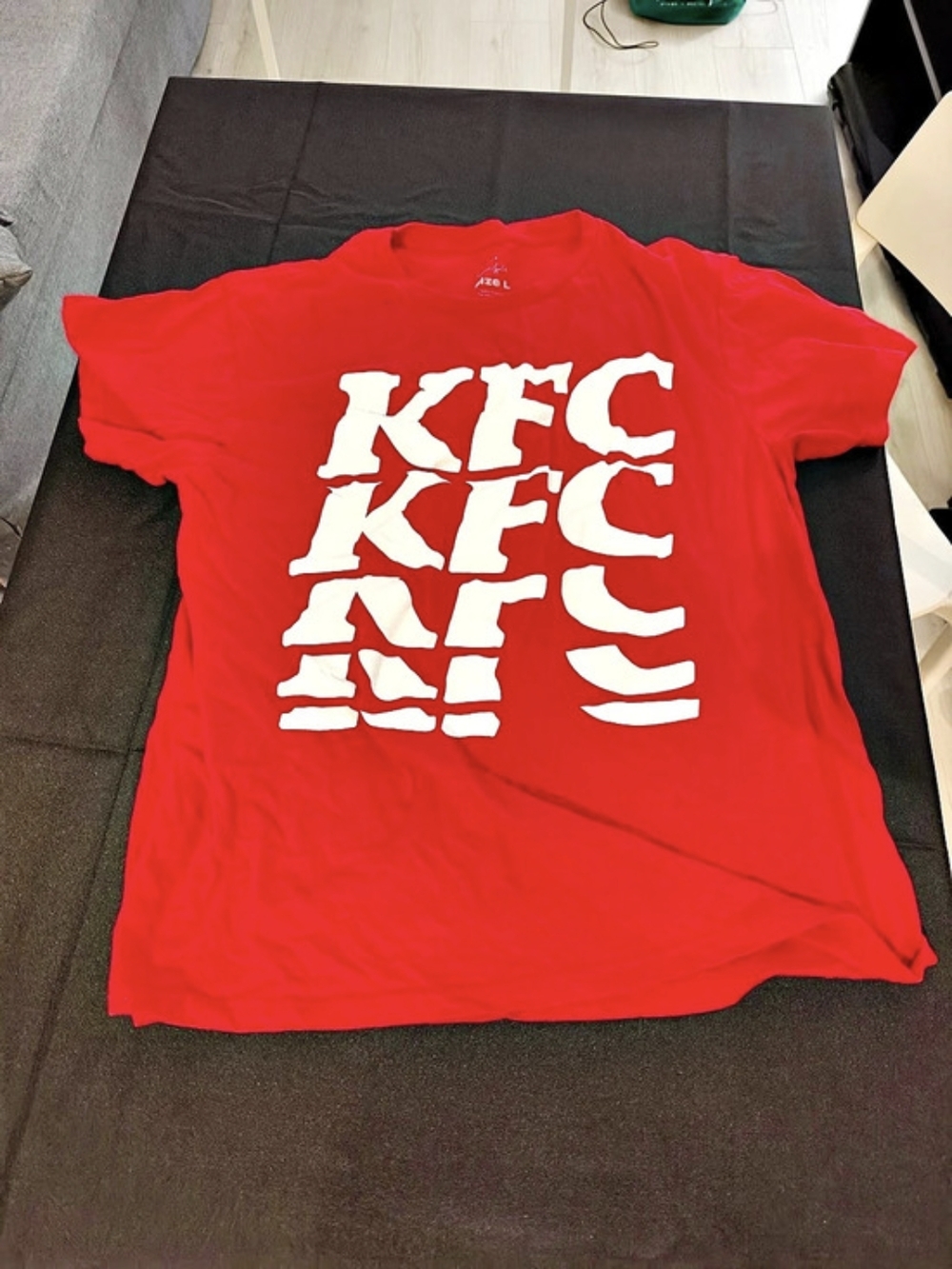 KFC Short Sleeve Graphic Tee in Red